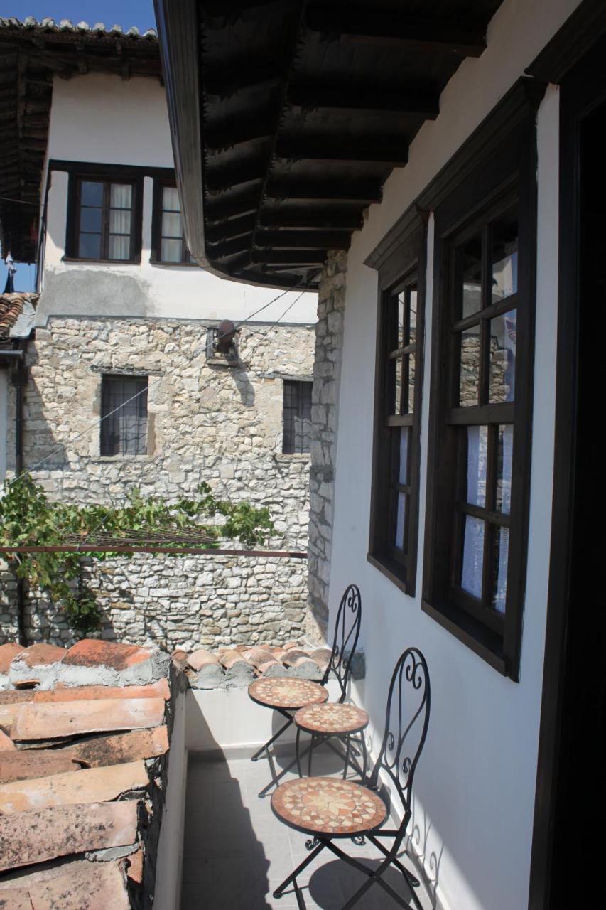 Hani I Xheblatit Berat Exterior photo